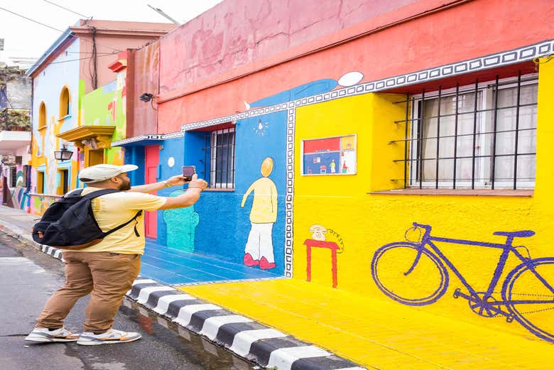 TOUR DE ARTE URBANO