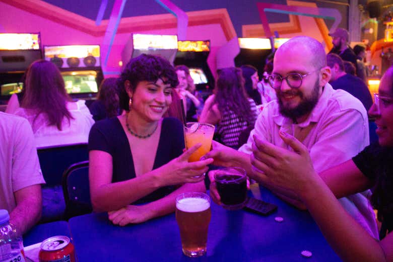 Desfrutando de um brinde em Buenos Aires!