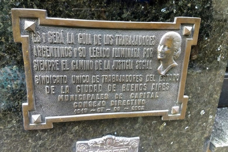 Iscrizione sulla tomba di Eva Perón