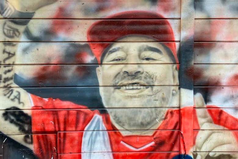 Uno de los murales de Maradona