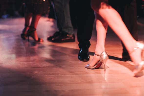 Tango en una milonga de Buenos Aires