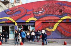 Tour por el Barrio Chino y el parque Barrancas de Belgrano