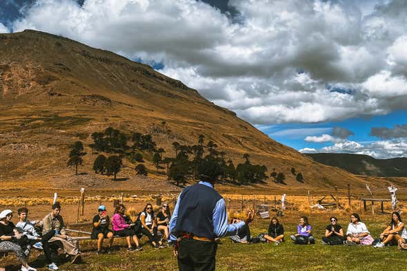 Excursión a la comunidad mapuche Millain Currical