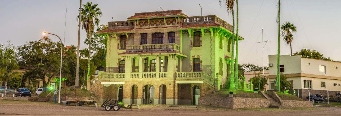 Colón