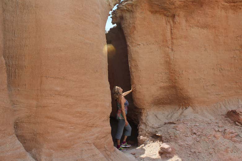 Vendo as incríveis formações rochosas