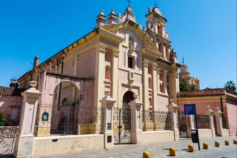 Santa Teresa y Carmelitas Descalzas