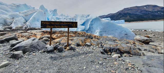 Passeio de barco pelo lado sul do Perito Moreno + Trilha