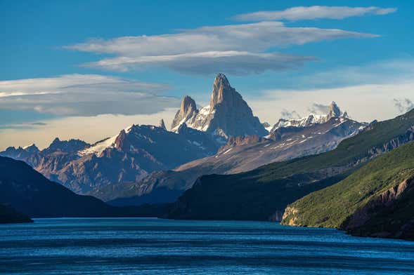 Excursión privada al Lago del Desierto + Trekking por el glaciar Huemul
