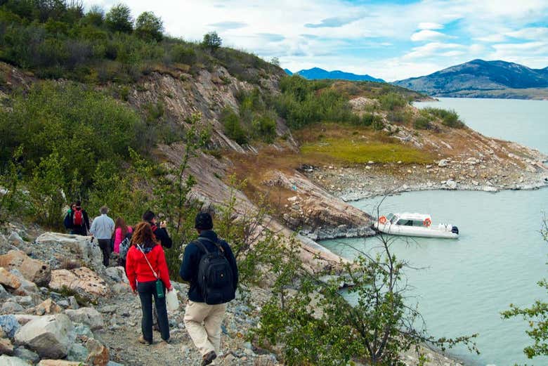 Circuit sur les rives du lac Frias