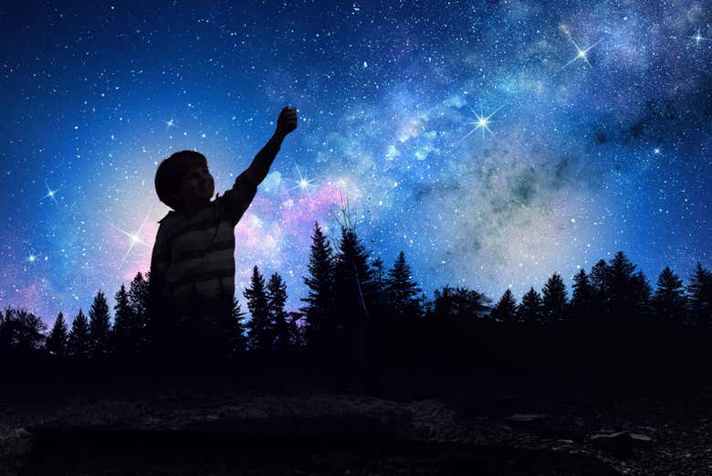 Admirando la bóveda celeste