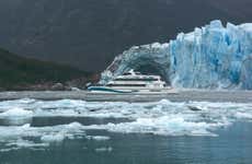 Barco e trilha pelo Parque Nacional de los Glaciares com almoço