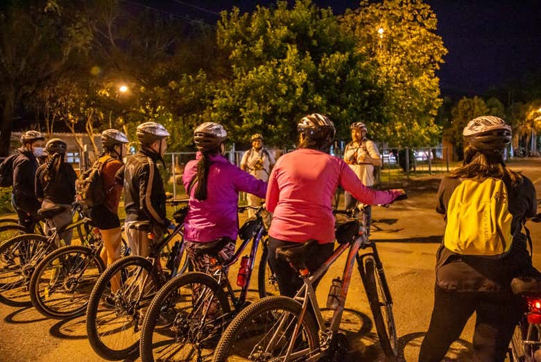 Tour nocturno en bicicleta