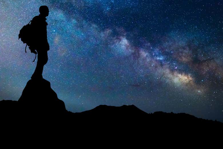 Observando el cielo estrellado de las sierras cordobesas