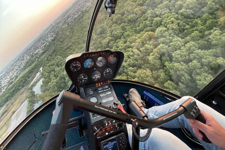 Sobrevolando el Bosque de La Plata