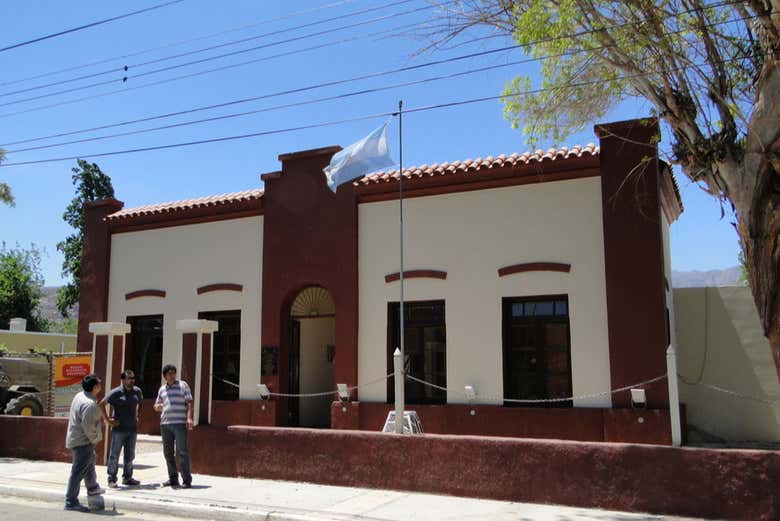 En el camino hacia el Parque Geológico