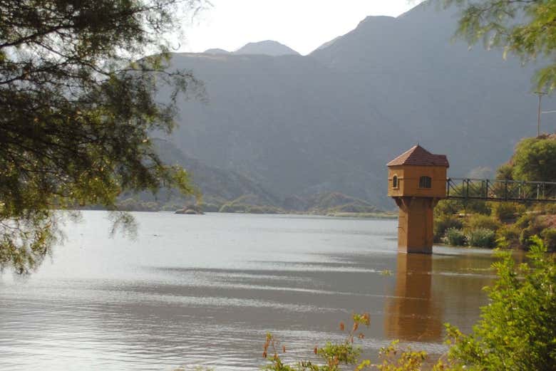 Mirante sobre o Dique Los Sauces