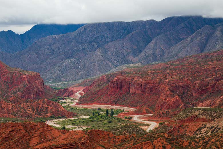 Paisagens ocres da Cuesta de La Miranda