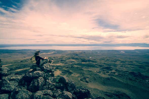 Lake Buenos Aires Plateau Hike