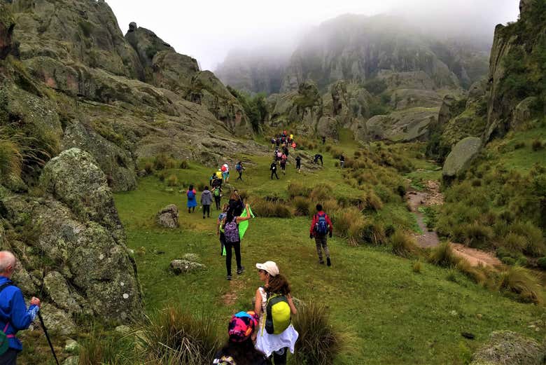 Trilha no Valle del Lolu