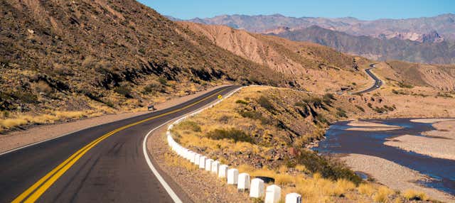 Excursão de alta montanha pelos Andes em grupo reduzido