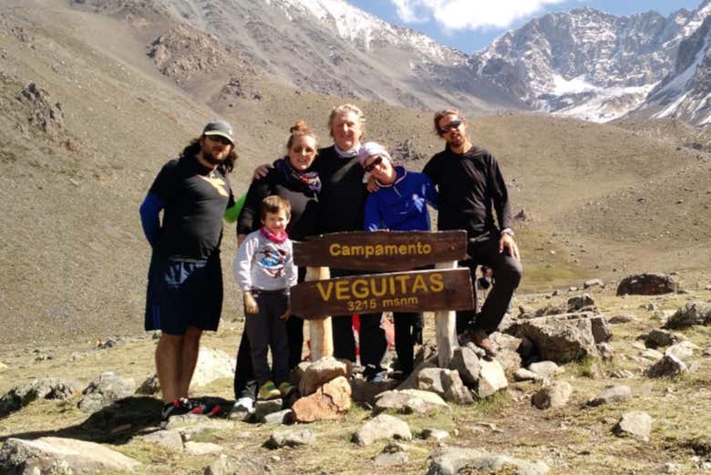 Foto di gruppo durante l'itinerario di trekking