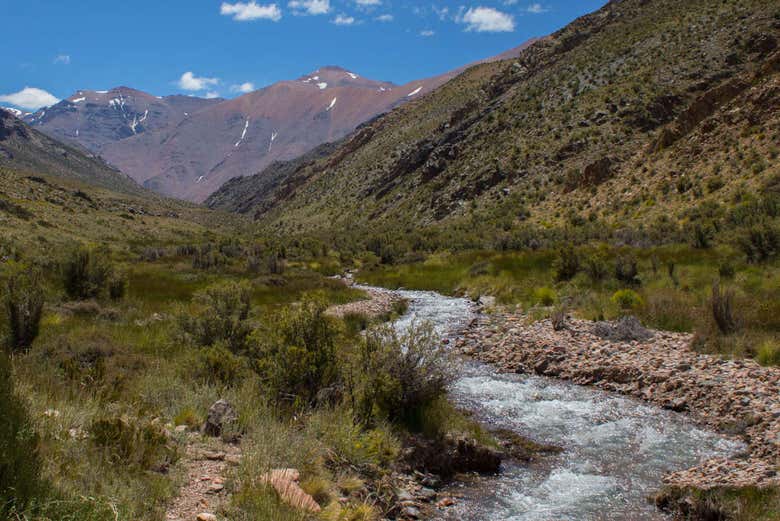 The landscapes around El Tigre reservoir