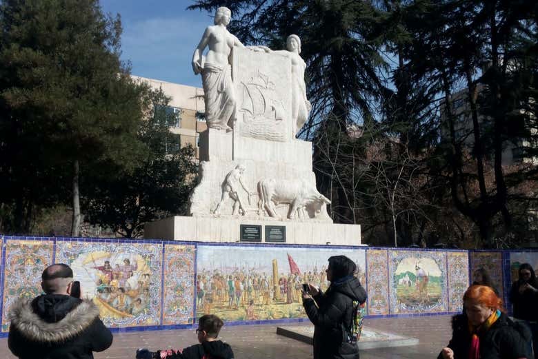 Explorando la Plaza España