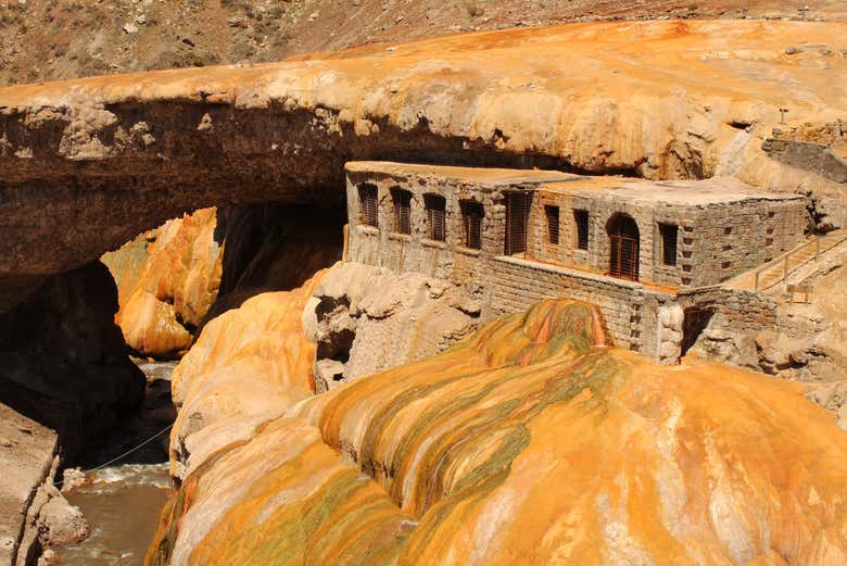 Monumento Natural del Puente del Inca