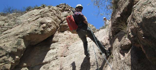 Trekking y rápel en Cacheuta + Aguas termales