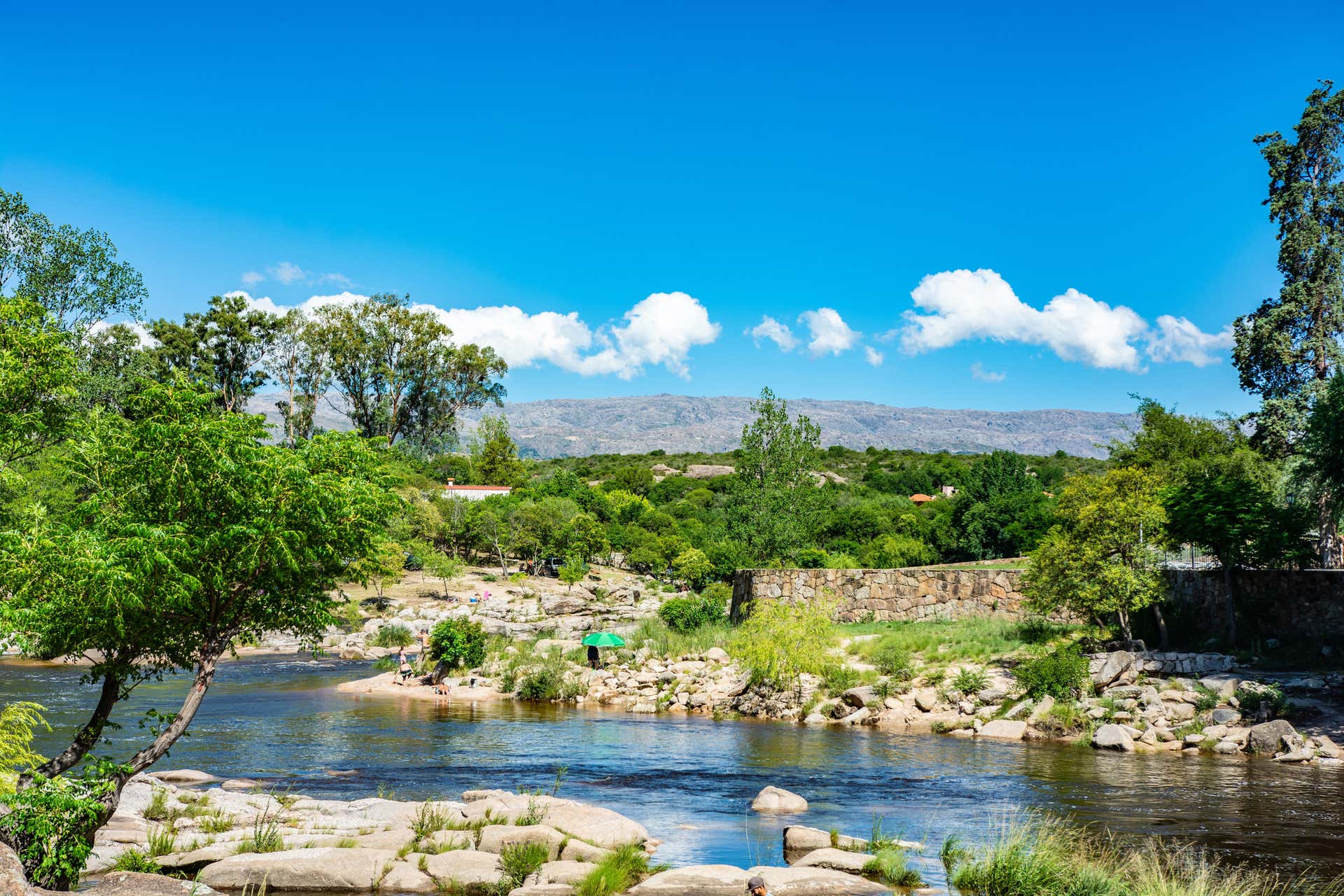 Hiking in the Mina Clavero River's Backwaters - Civitatis.com Hiking in the Mina Clavero River's Backwaters - Civitatis.com