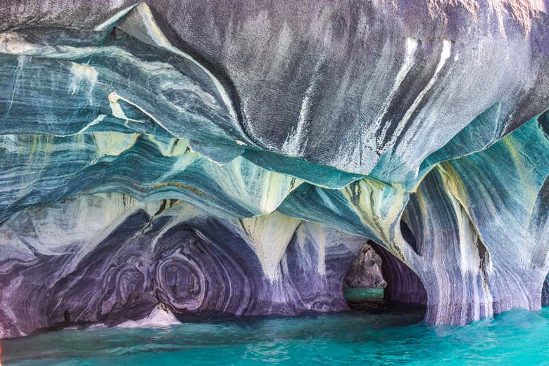 Interior de la catedral de mármol