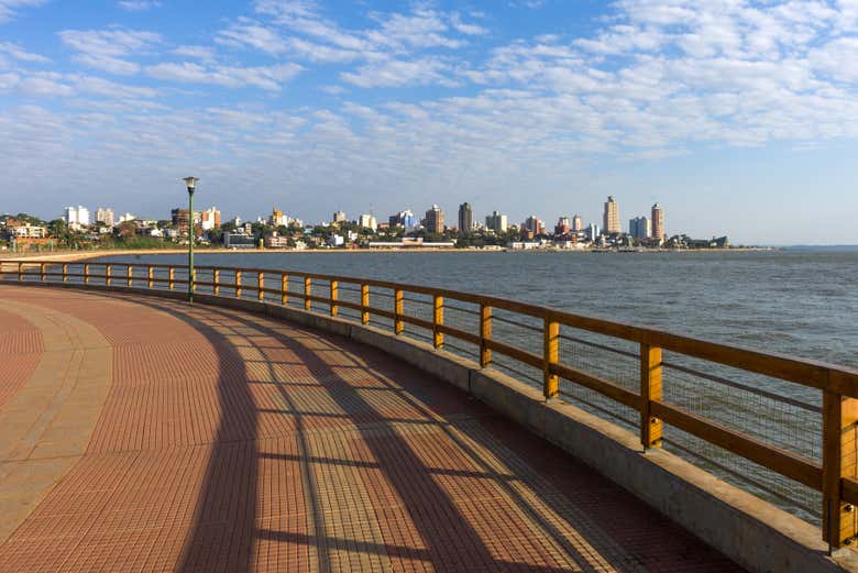 The Paraná River flows through Posadas