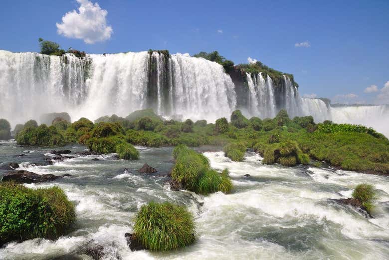 Recorriendo el lado brasileño de las cataratas