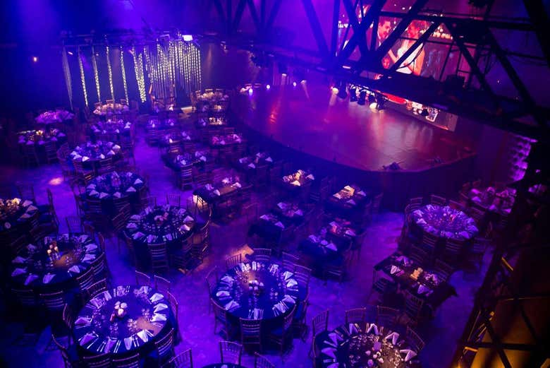 Stage at Madero Tango