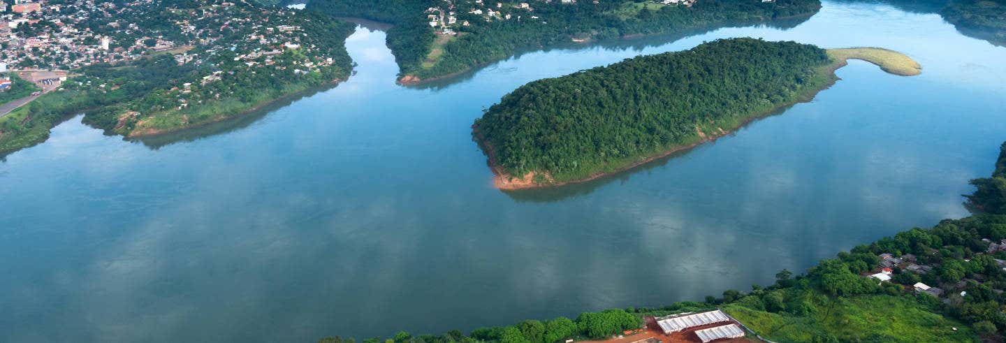 Boat tours in Puerto Iguazú