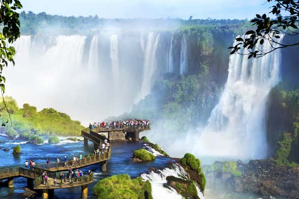 Tour de 6 días por Puerto Iguazú y Salta