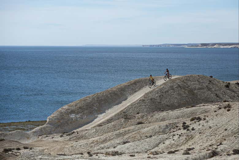 Un sendero en bajada en Punta Este