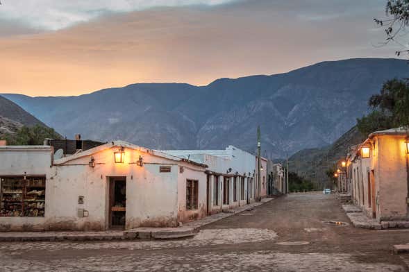 Senderismo nocturno por Purmamarca