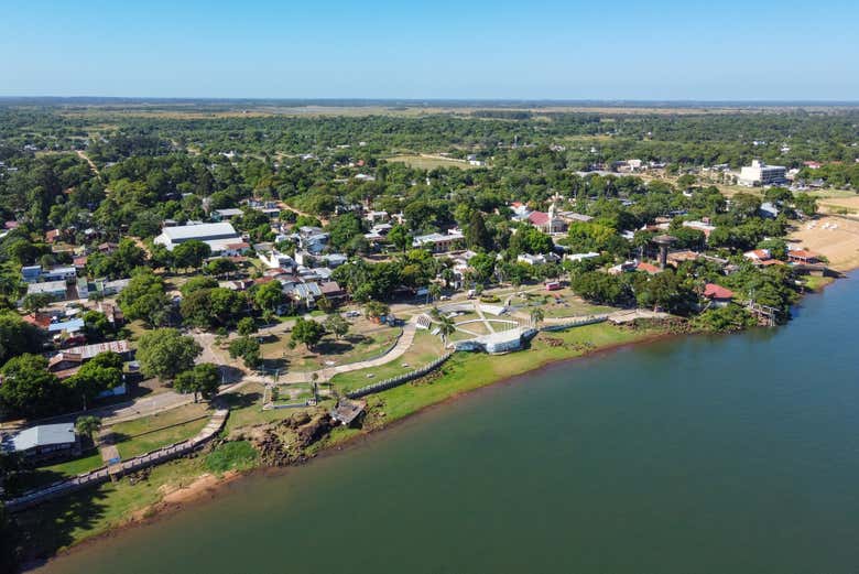 Paisajes de la localidad ribereña de Paso de la Patria