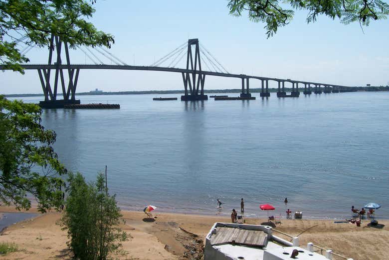 El puente Belgrano conecta el Chaco con Corrientes