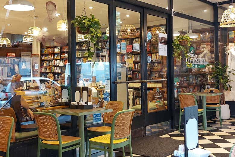 Librería-cafetería Homo Sapiens Libros