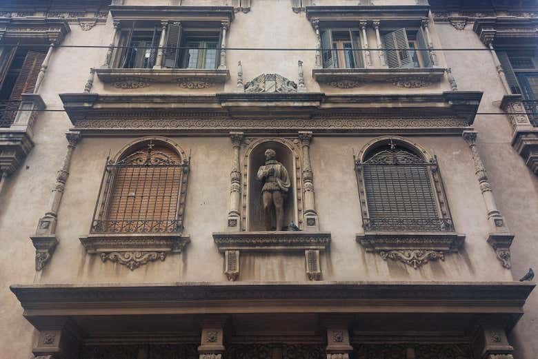 Edificio de La Cervantina