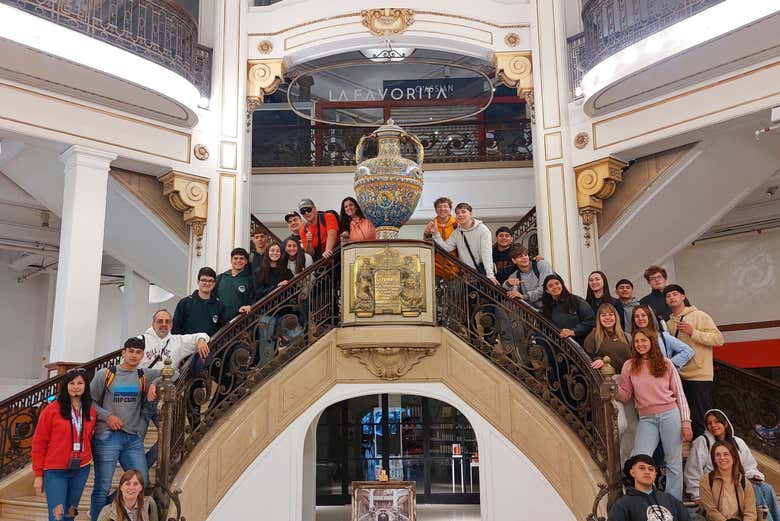 Visitando la tienda La Favorita