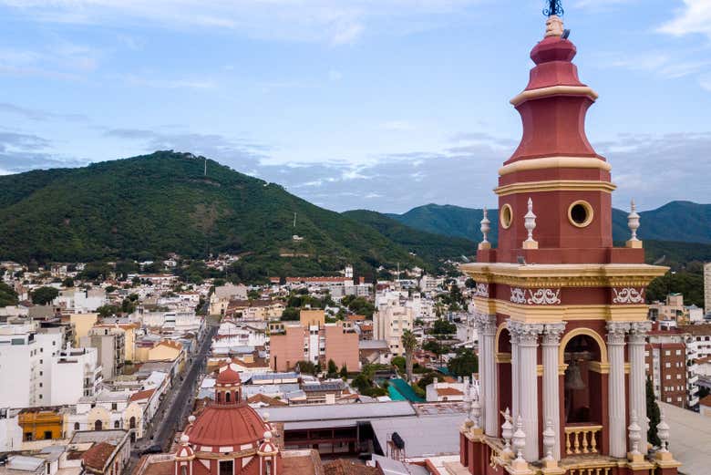 Vista panoramica della città di Salta