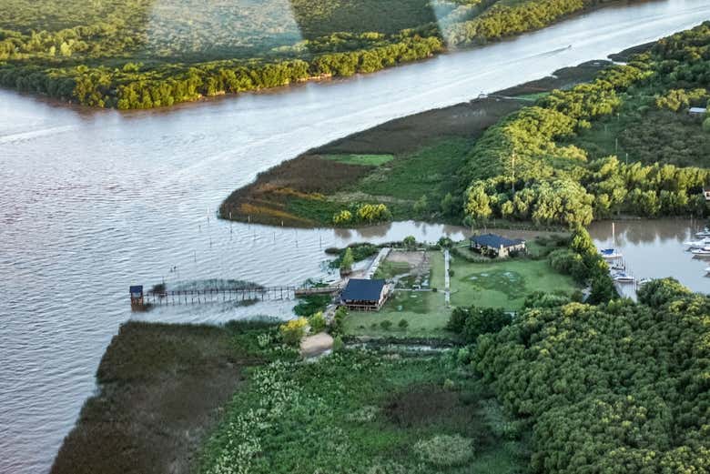 Exploring the Tigre Delta