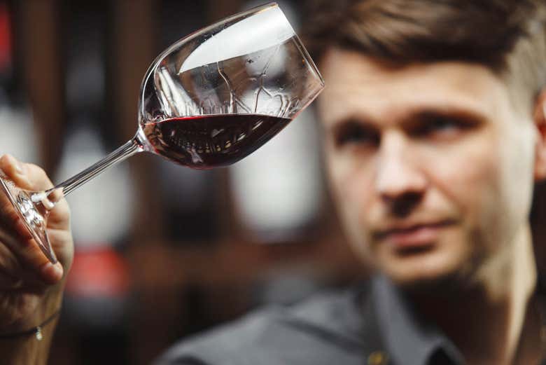 Tasting Argentine wine