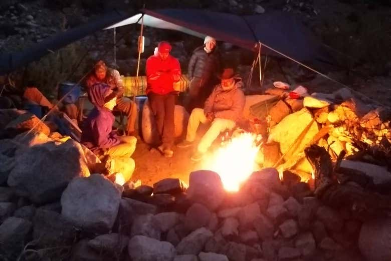 A noite em um dos acampamentos