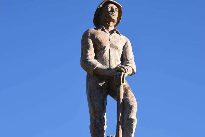 Sculpture du mineur à La Carolina