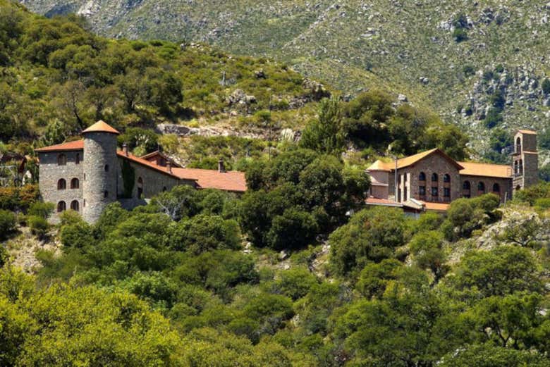 Vistas del monasterio de Suyuque