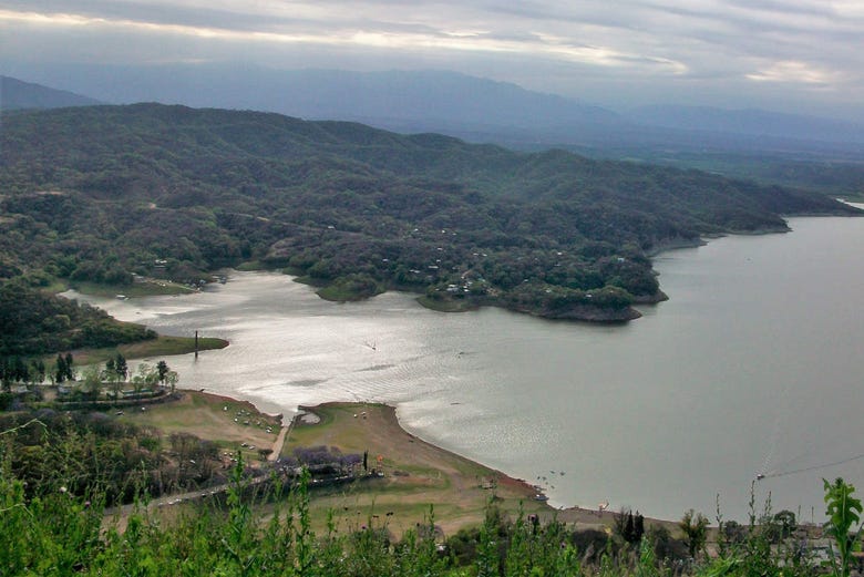 Lago di El Cadillal